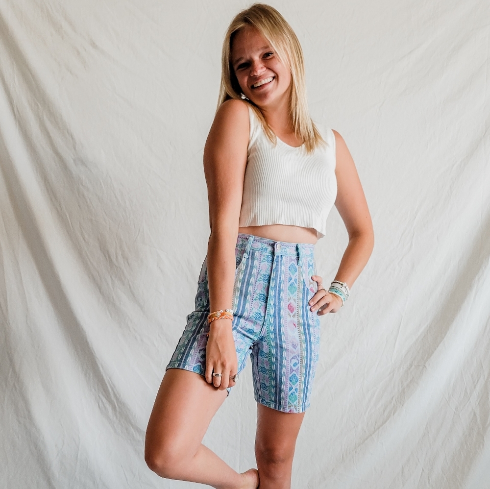 90' Patterned Denim Shorts